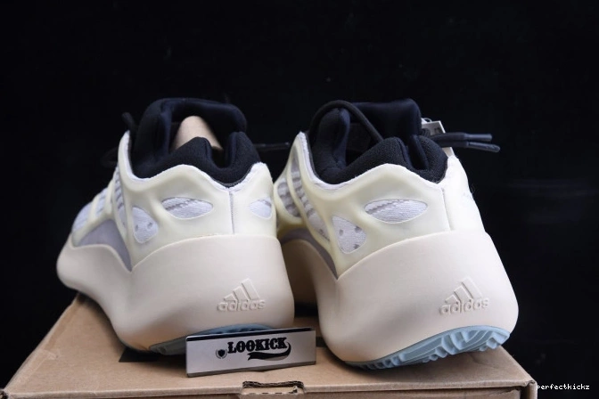Azael Boost Yeezy V3 FW4980 700 Adidas 0817
